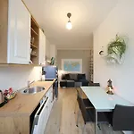 Perlini