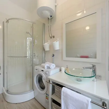 Perlini Apartament *